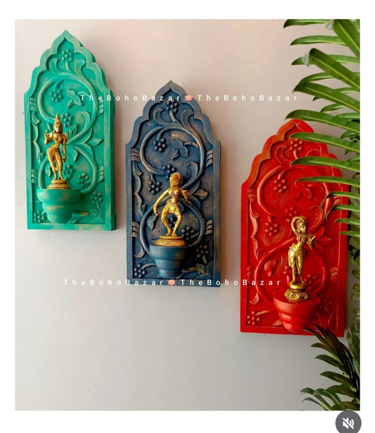 Mehrab Carved Jharokhas